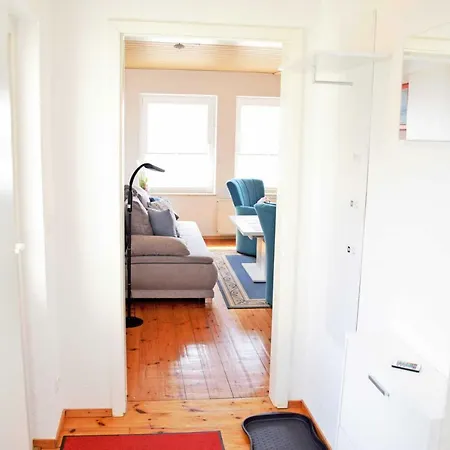 民宿 Mit Seebli Altefähr