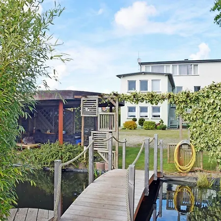 Mit Seebli 民宿 Altefähr